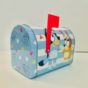 Bluey Mailbox Valentine’s Day NWT
